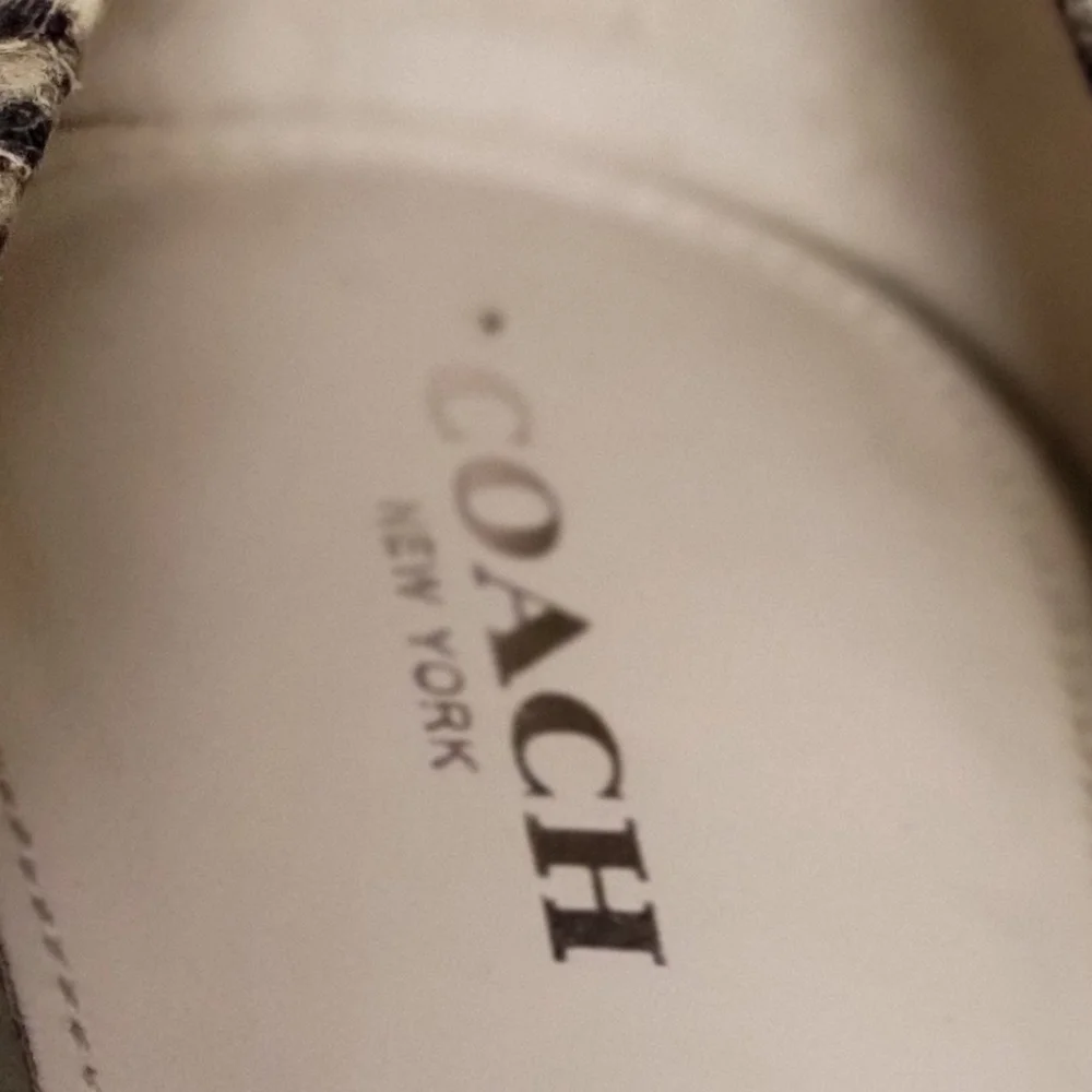 Coach Women's Coach New York High Heel Shoes Size 10 B - Picture 13 of 13